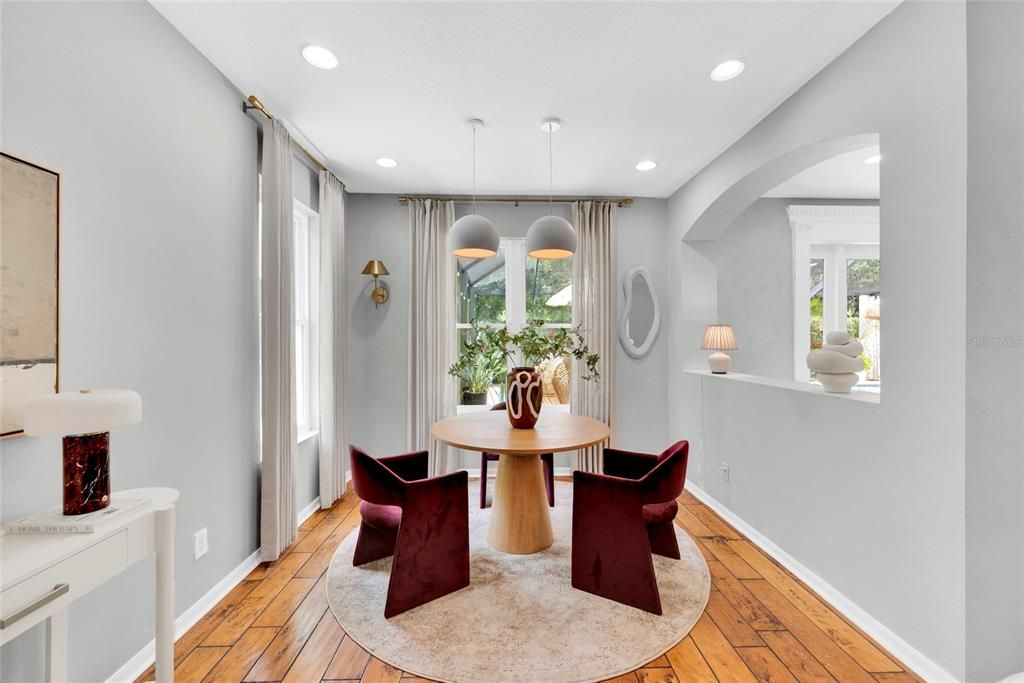 For Sale: $749,900 (5 beds, 3 baths, 3750 Square Feet)