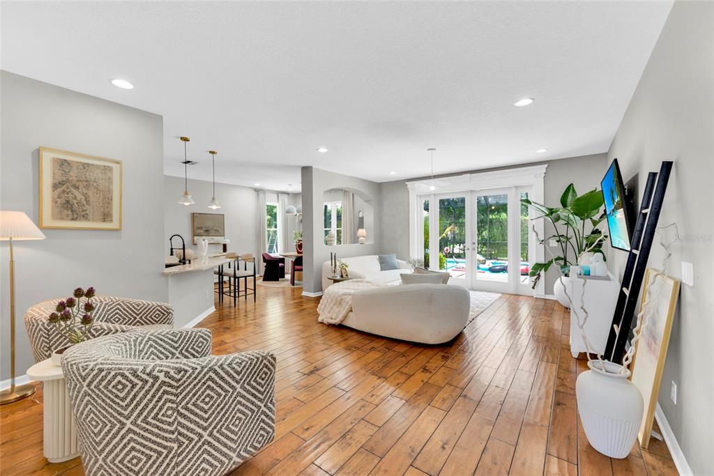 For Sale: $749,900 (5 beds, 3 baths, 3750 Square Feet)