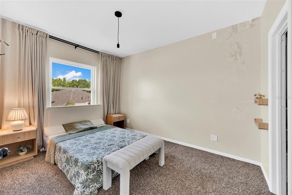 For Sale: $749,900 (5 beds, 3 baths, 3750 Square Feet)