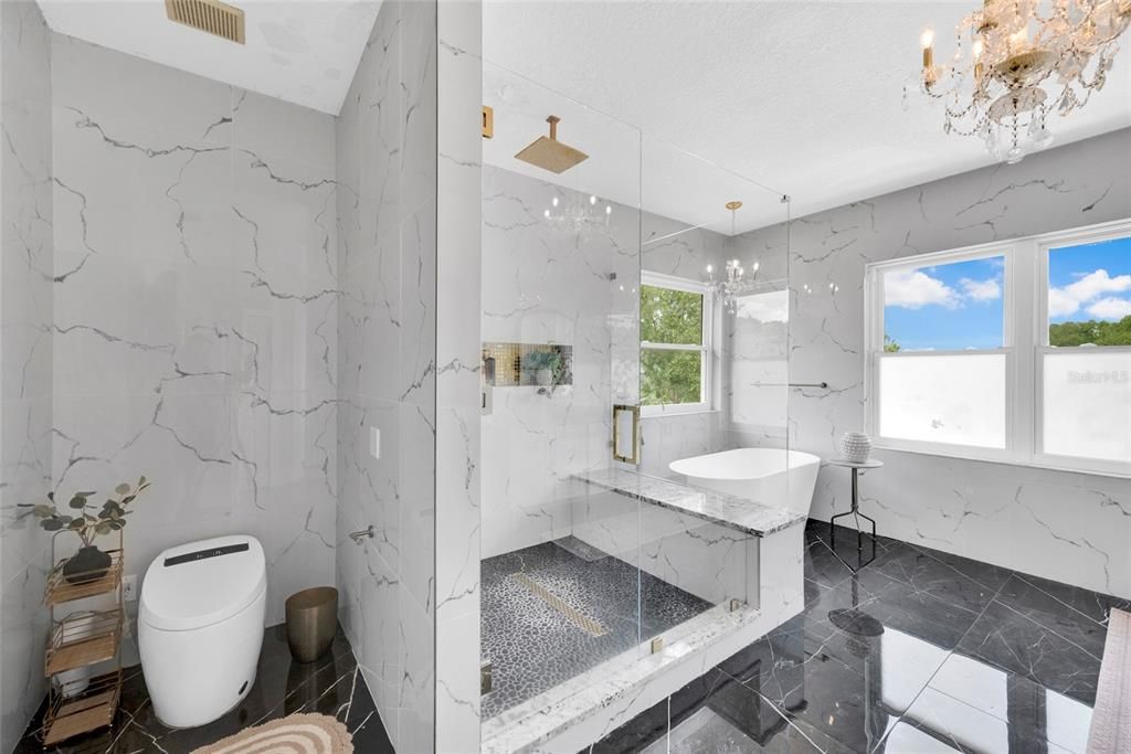 For Sale: $749,900 (5 beds, 3 baths, 3750 Square Feet)