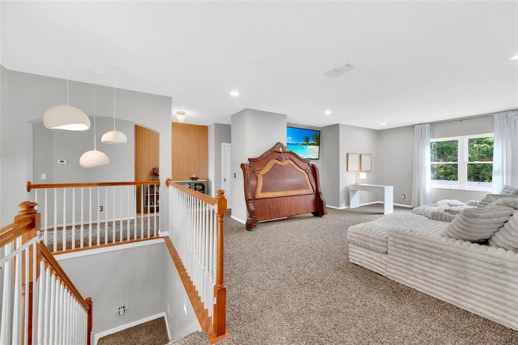 For Sale: $749,900 (5 beds, 3 baths, 3750 Square Feet)