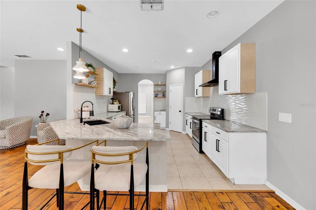 For Sale: $749,900 (5 beds, 3 baths, 3750 Square Feet)