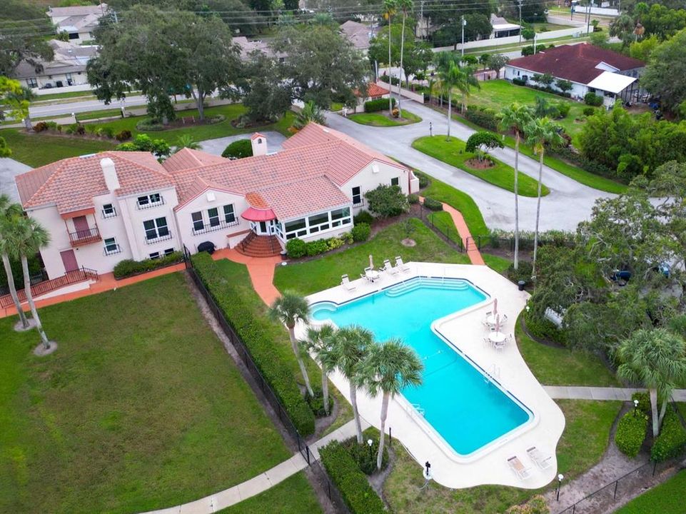 En Venta: $425,000 (2 camas, 2 baños, 1550 Pies cuadrados)