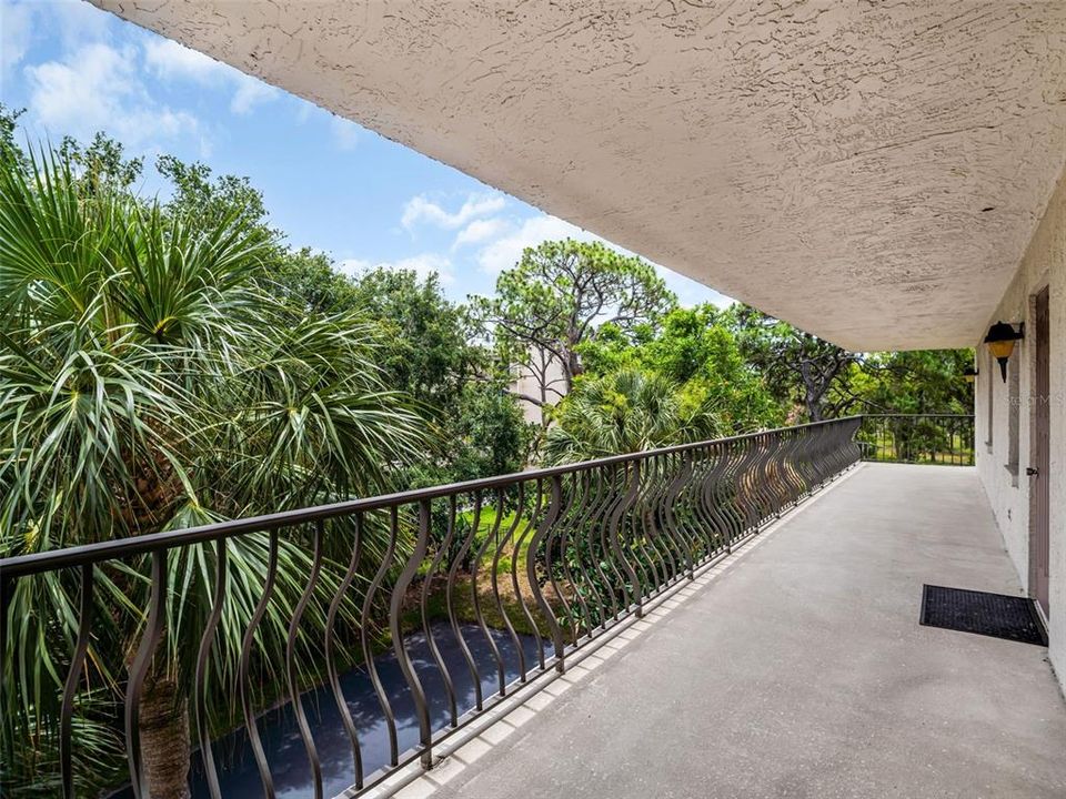 En Venta: $425,000 (2 camas, 2 baños, 1550 Pies cuadrados)