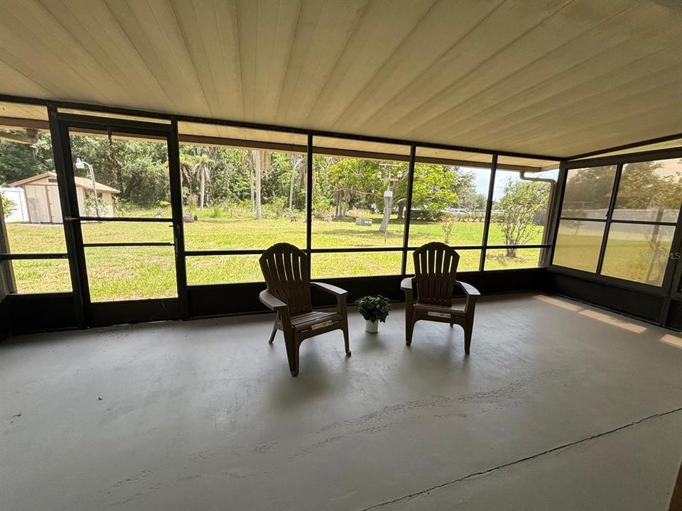 For Sale: $279,000 (3 beds, 2 baths, 1254 Square Feet)