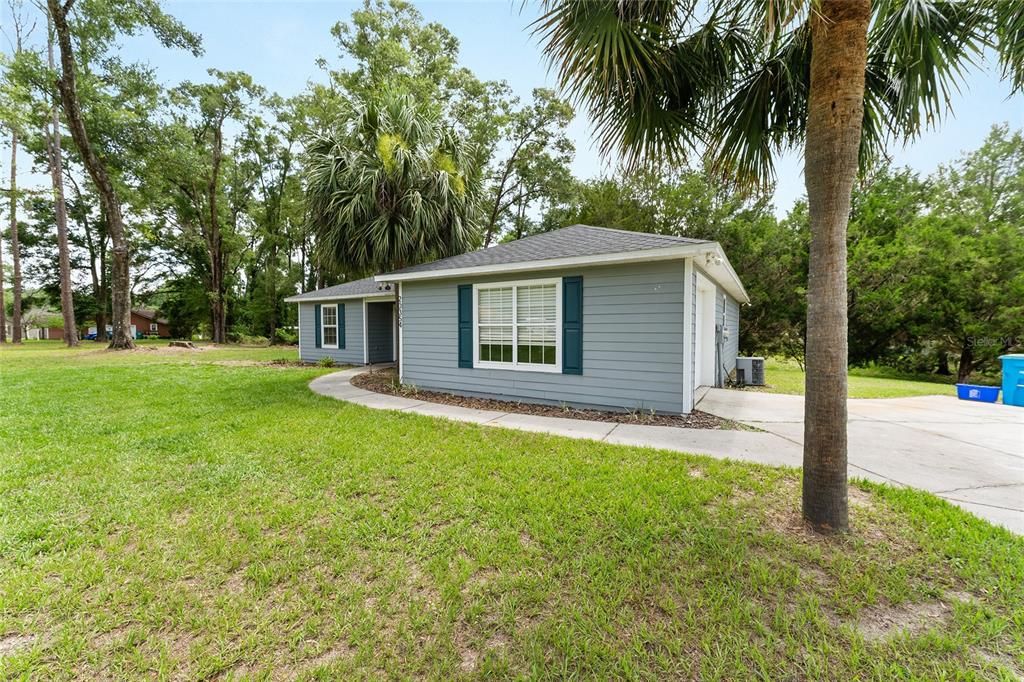 For Sale: $339,000 (3 beds, 2 baths, 1436 Square Feet)