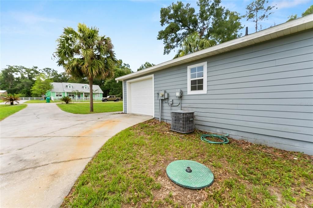For Sale: $339,000 (3 beds, 2 baths, 1436 Square Feet)