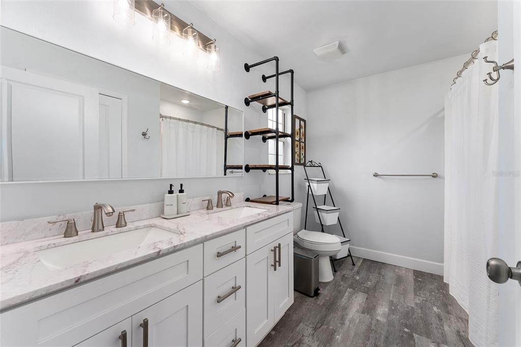 For Sale: $339,000 (3 beds, 2 baths, 1436 Square Feet)