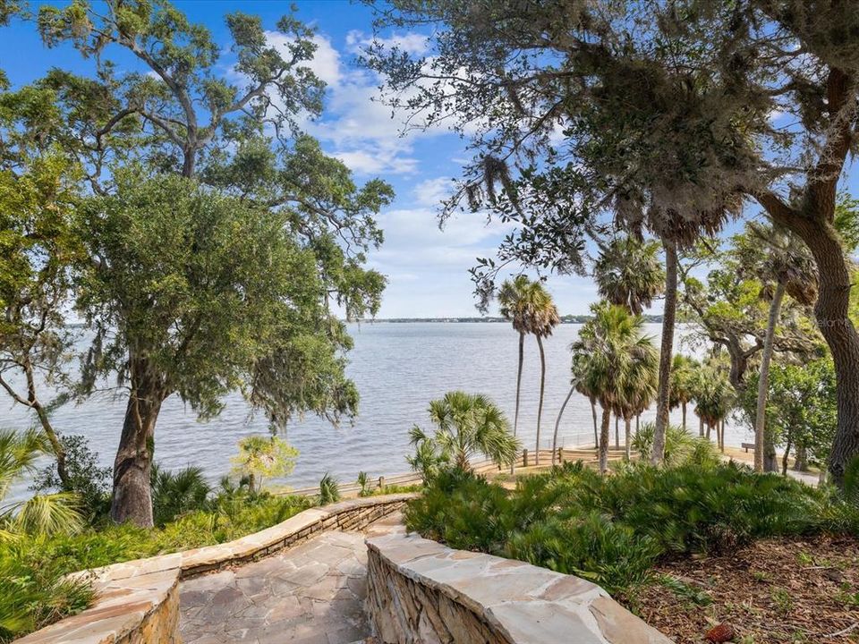 For Sale: $449,950 (3 beds, 2 baths, 1360 Square Feet)