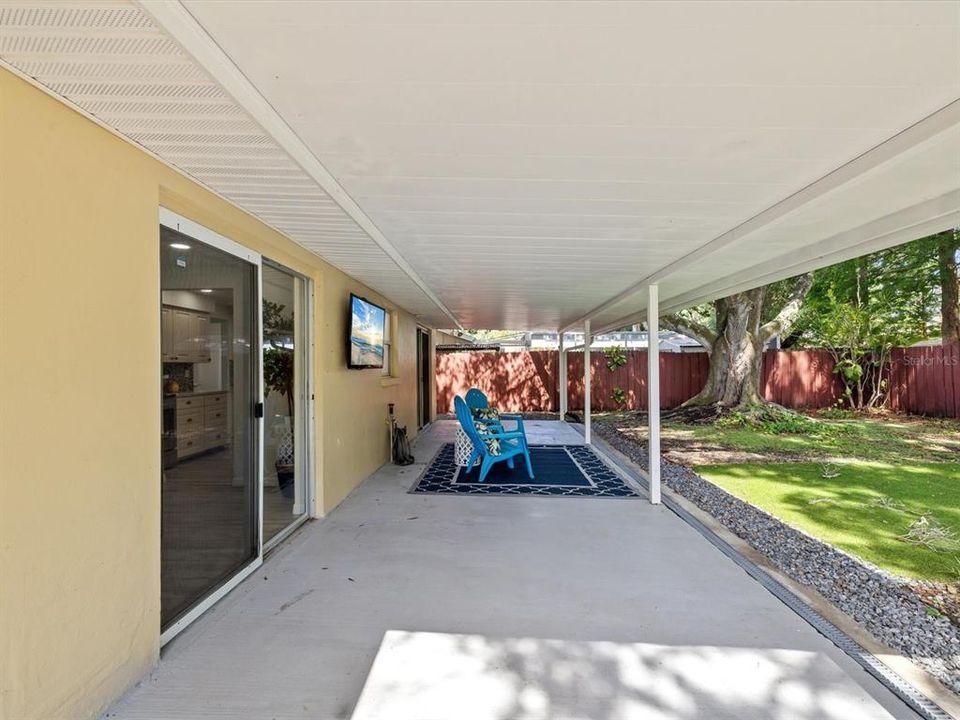 For Sale: $449,950 (3 beds, 2 baths, 1360 Square Feet)
