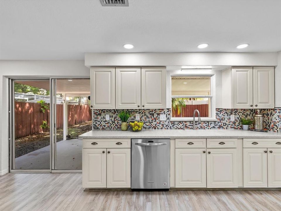 For Sale: $449,950 (3 beds, 2 baths, 1360 Square Feet)