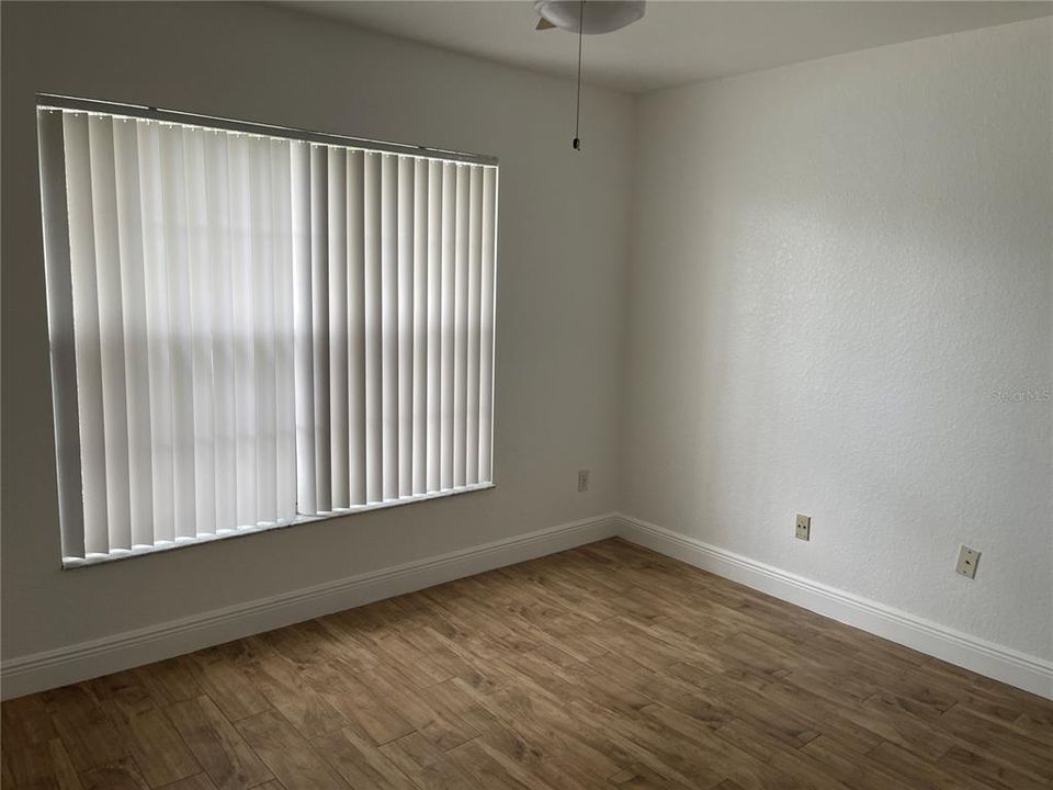 For Rent: $2,300 (3 beds, 2 baths, 1746 Square Feet)