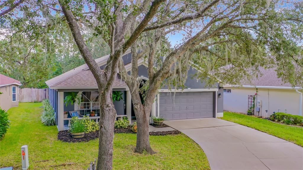 For Rent: $2,395 (4 beds, 2 baths, 1857 Square Feet)