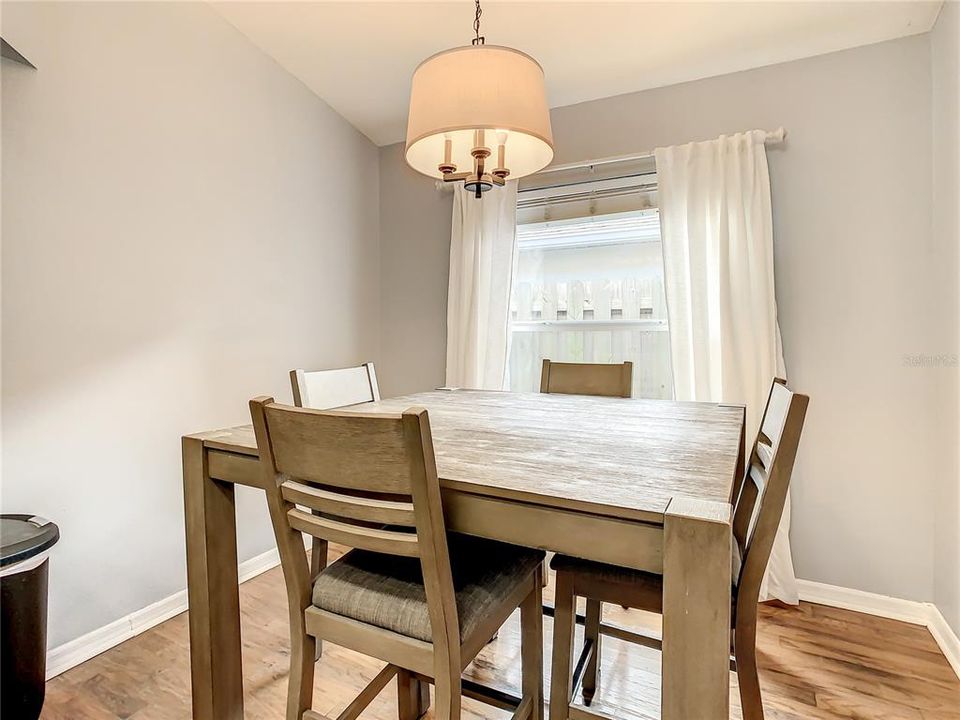For Rent: $2,395 (4 beds, 2 baths, 1857 Square Feet)