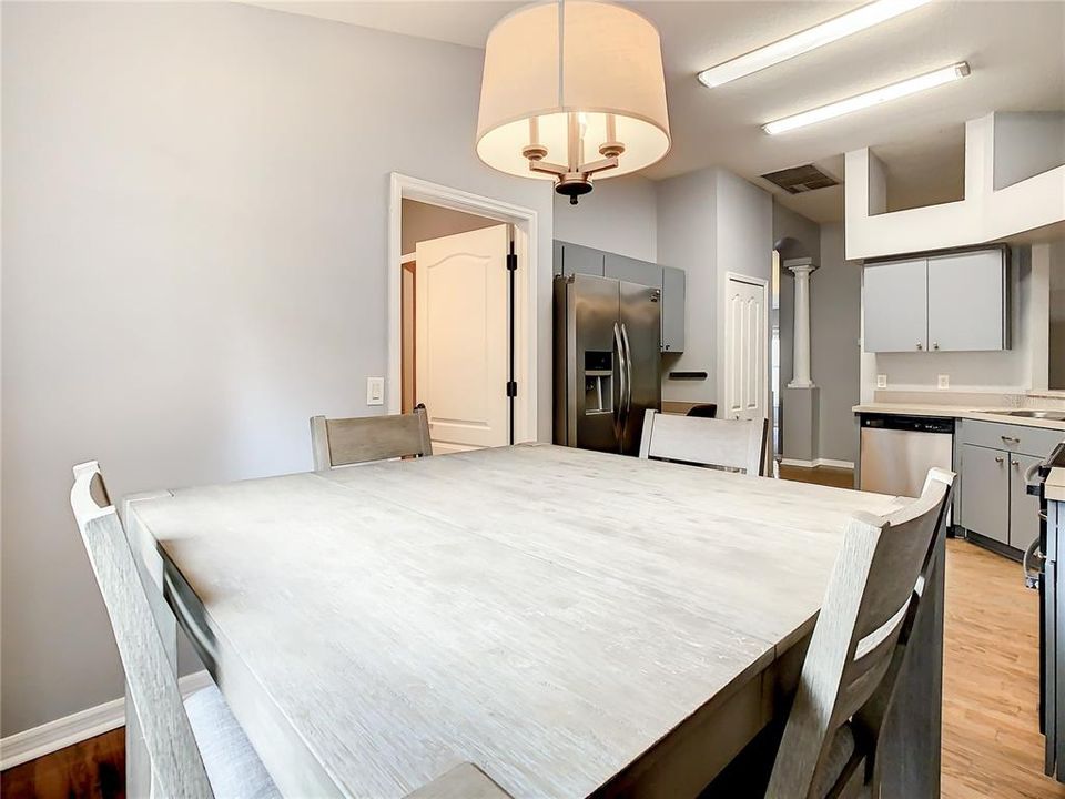 For Rent: $2,395 (4 beds, 2 baths, 1857 Square Feet)