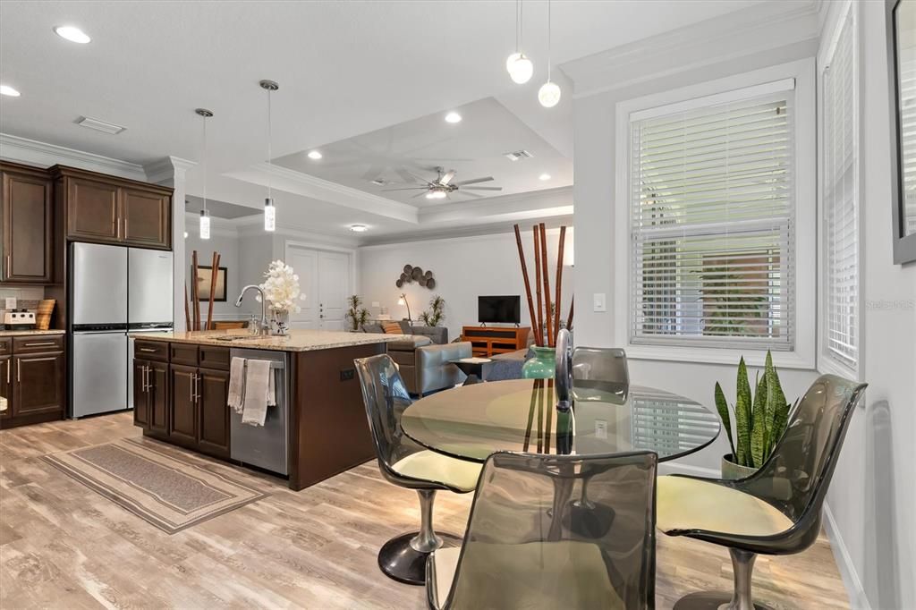 Active With Contract: $450,000 (3 beds, 2 baths, 1834 Square Feet)