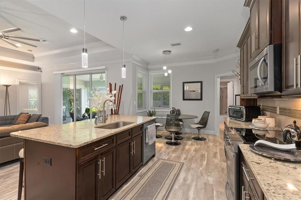 Active With Contract: $450,000 (3 beds, 2 baths, 1834 Square Feet)