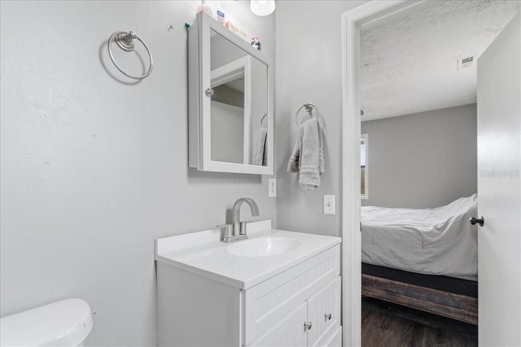 For Sale: $345,000 (3 beds, 2 baths, 1350 Square Feet)