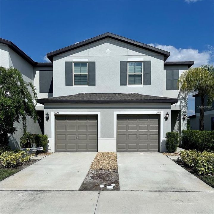 For Rent: $2,200 (2 beds, 2 baths, 1541 Square Feet)