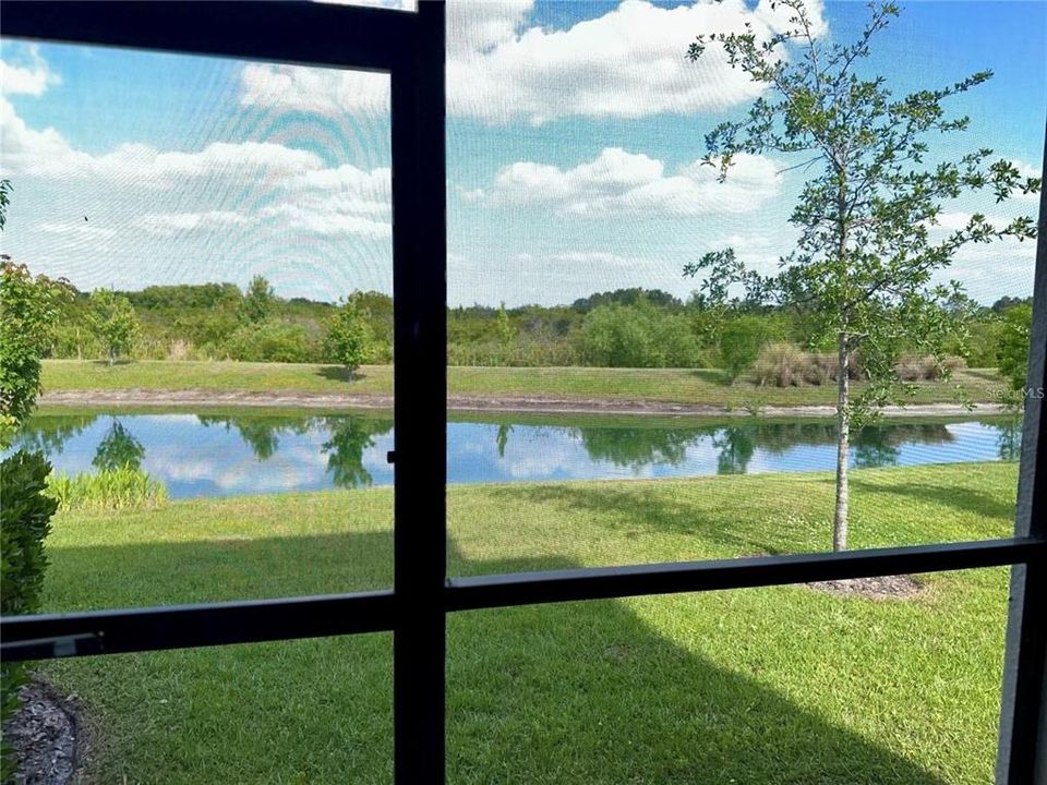 For Rent: $2,200 (2 beds, 2 baths, 1541 Square Feet)