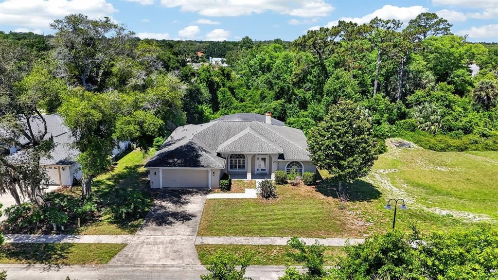 For Sale: $440,000 (3 beds, 2 baths, 2038 Square Feet)