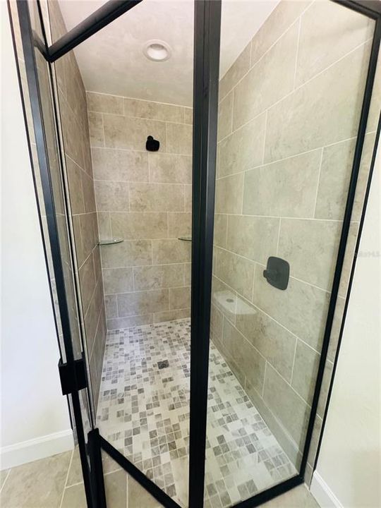 For Sale: $314,000 (3 beds, 2 baths, 1402 Square Feet)