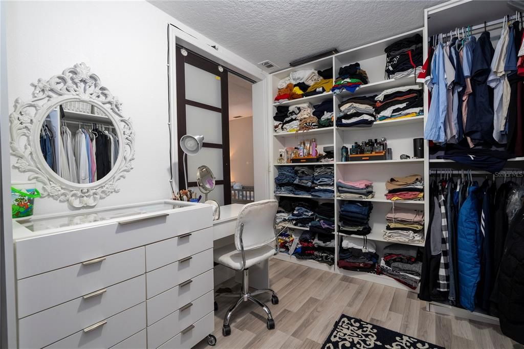 На продажу: $599,900 (3 спален, 2 ванн, 2222 Квадратных фут)