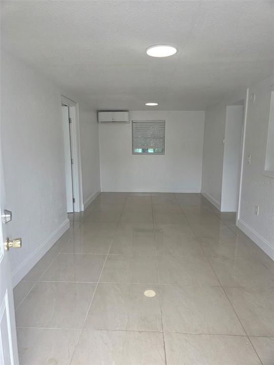 En Renta: $1,300 (1 camas, 1 baños, 700 Pies cuadrados)