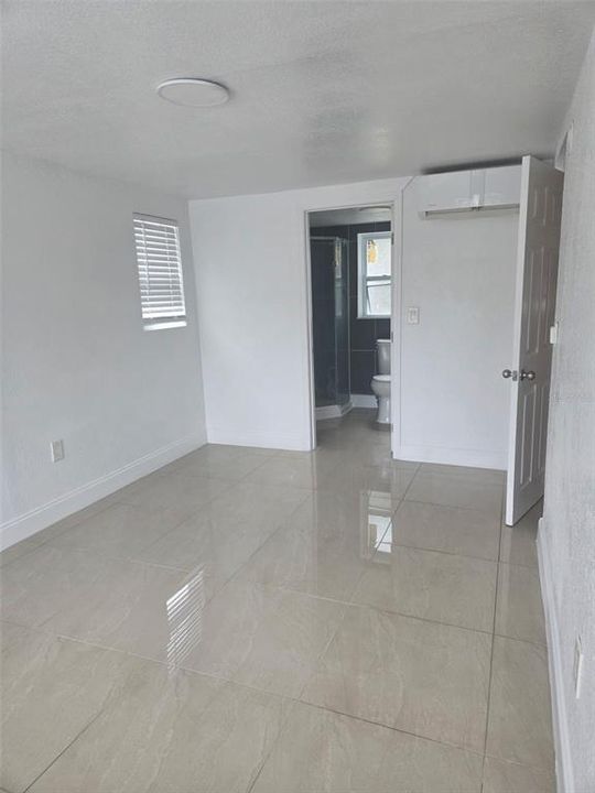 En Renta: $1,300 (1 camas, 1 baños, 700 Pies cuadrados)
