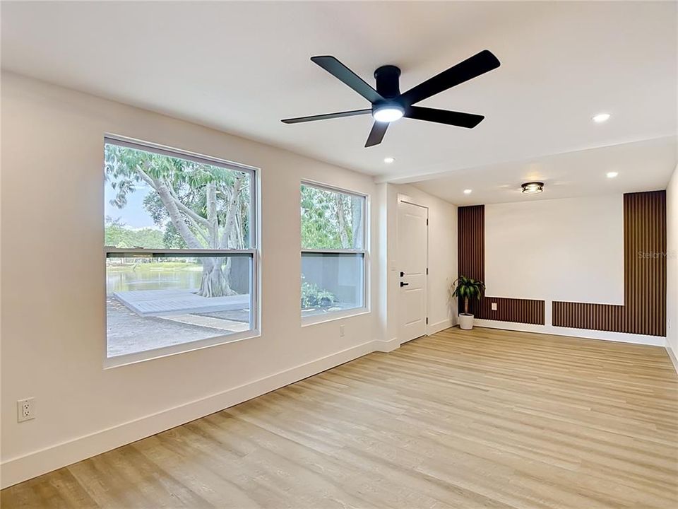 Activo con contrato: $569,000 (3 camas, 2 baños, 1523 Pies cuadrados)