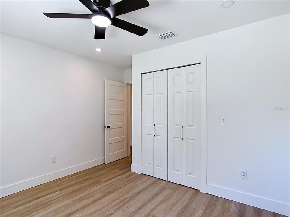 Activo con contrato: $569,000 (3 camas, 2 baños, 1523 Pies cuadrados)