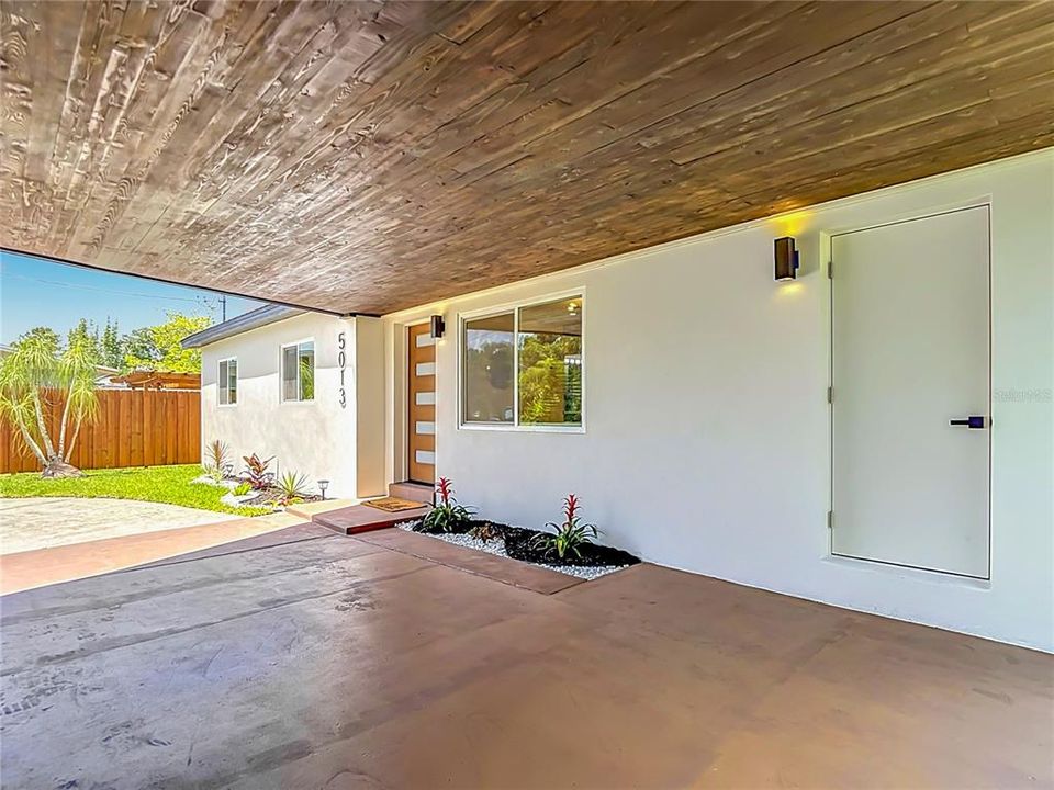 Activo con contrato: $569,000 (3 camas, 2 baños, 1523 Pies cuadrados)