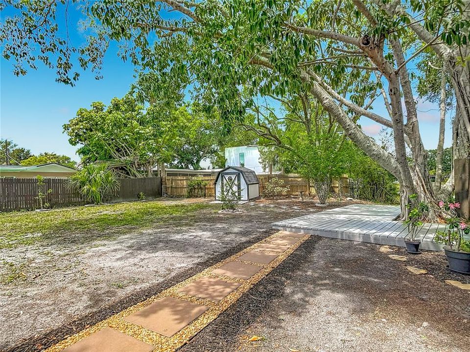 Activo con contrato: $569,000 (3 camas, 2 baños, 1523 Pies cuadrados)