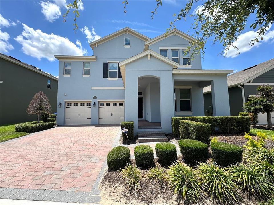 For Rent: $3,800 (5 beds, 4 baths, 2840 Square Feet)