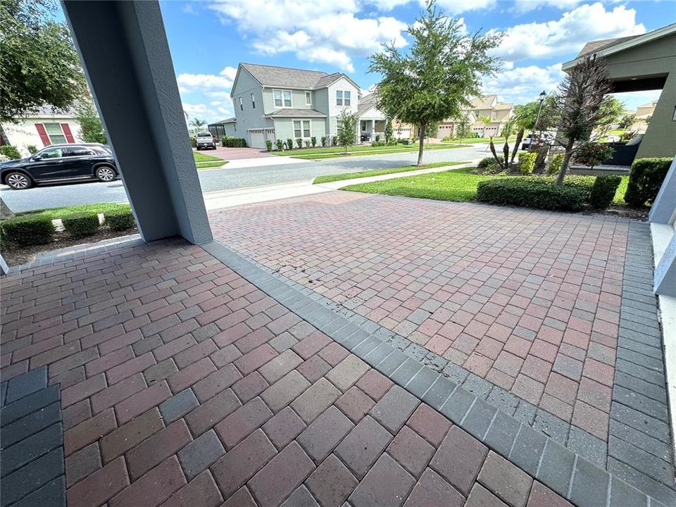 For Rent: $3,800 (5 beds, 4 baths, 2840 Square Feet)