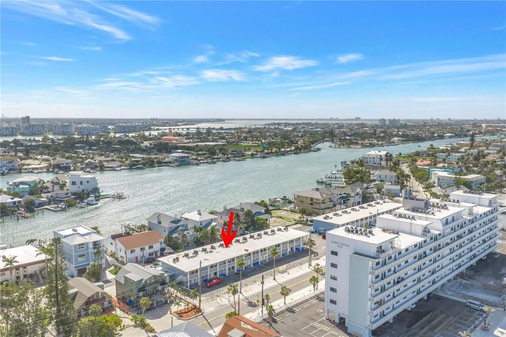 For Sale: $349,000 (1 beds, 1 baths, 480 Square Feet)