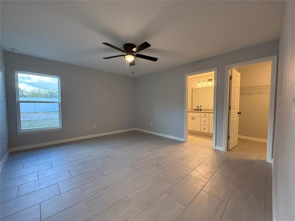 Active With Contract: $248,900 (3 beds, 2 baths, 1380 Square Feet)