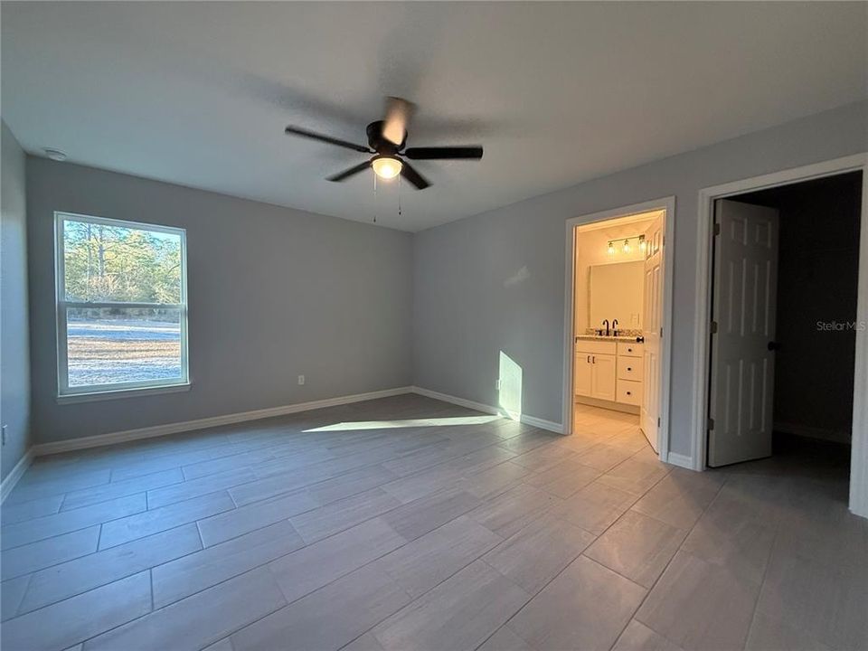 Active With Contract: $248,900 (3 beds, 2 baths, 1380 Square Feet)