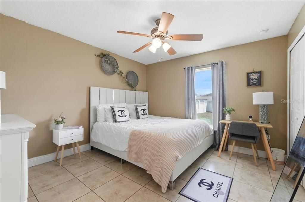 For Sale: $239,900 (3 beds, 2 baths, 1263 Square Feet)