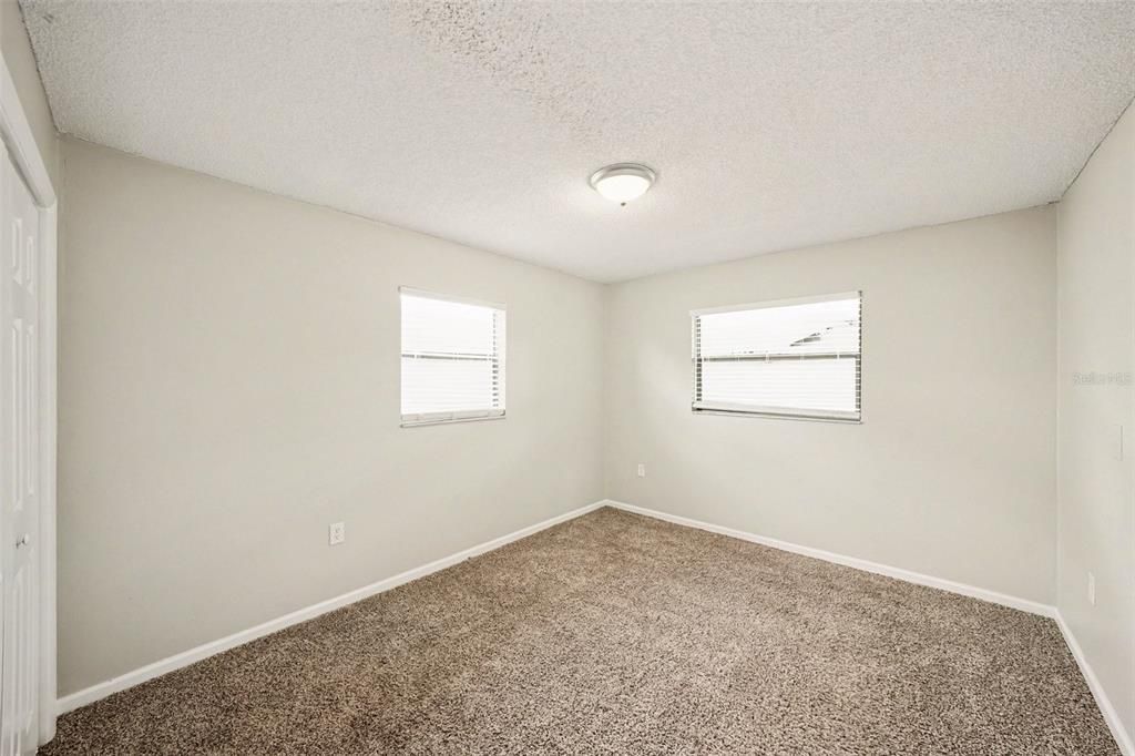 For Sale: $279,900 (3 beds, 2 baths, 1359 Square Feet)