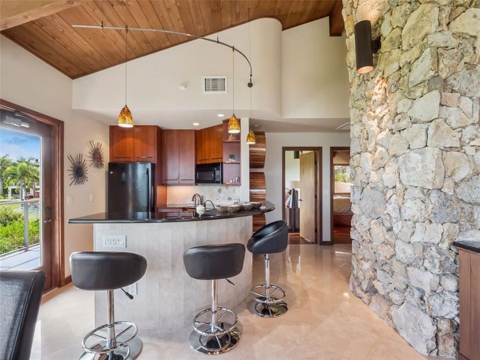 For Sale: $6,498,000 (5 beds, 5 baths, 8138 Square Feet)