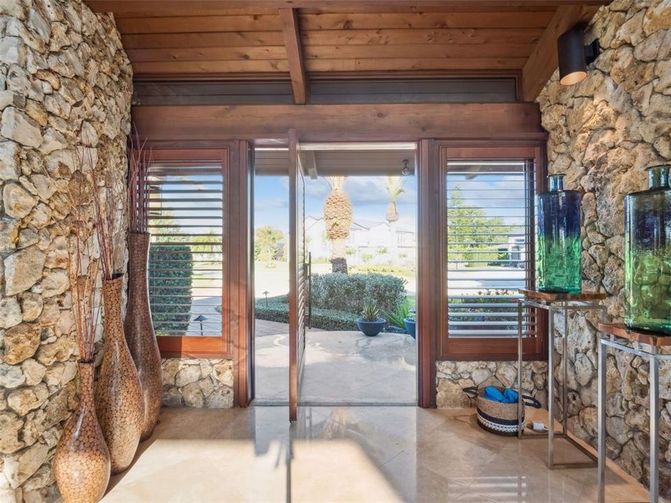 For Sale: $6,498,000 (5 beds, 5 baths, 8138 Square Feet)