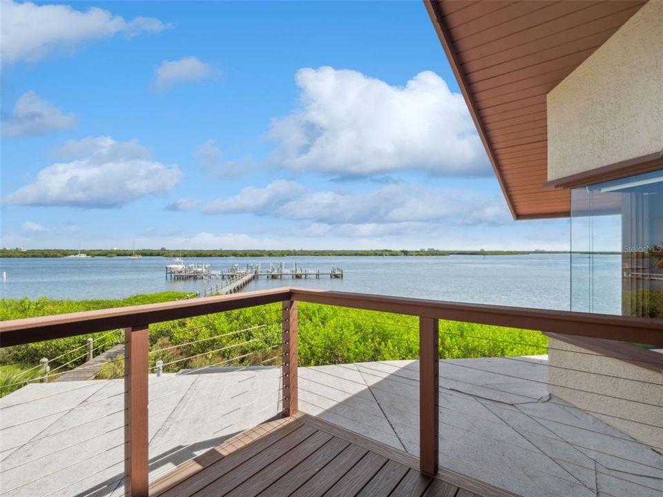 For Sale: $6,498,000 (5 beds, 5 baths, 8138 Square Feet)
