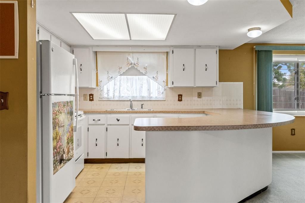 Activo con contrato: $220,000 (2 camas, 2 baños, 1415 Pies cuadrados)
