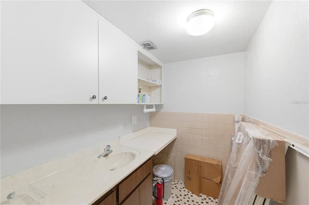 En Venta: $230,000 (0 camas, 0 baños, 1125 Pies cuadrados)