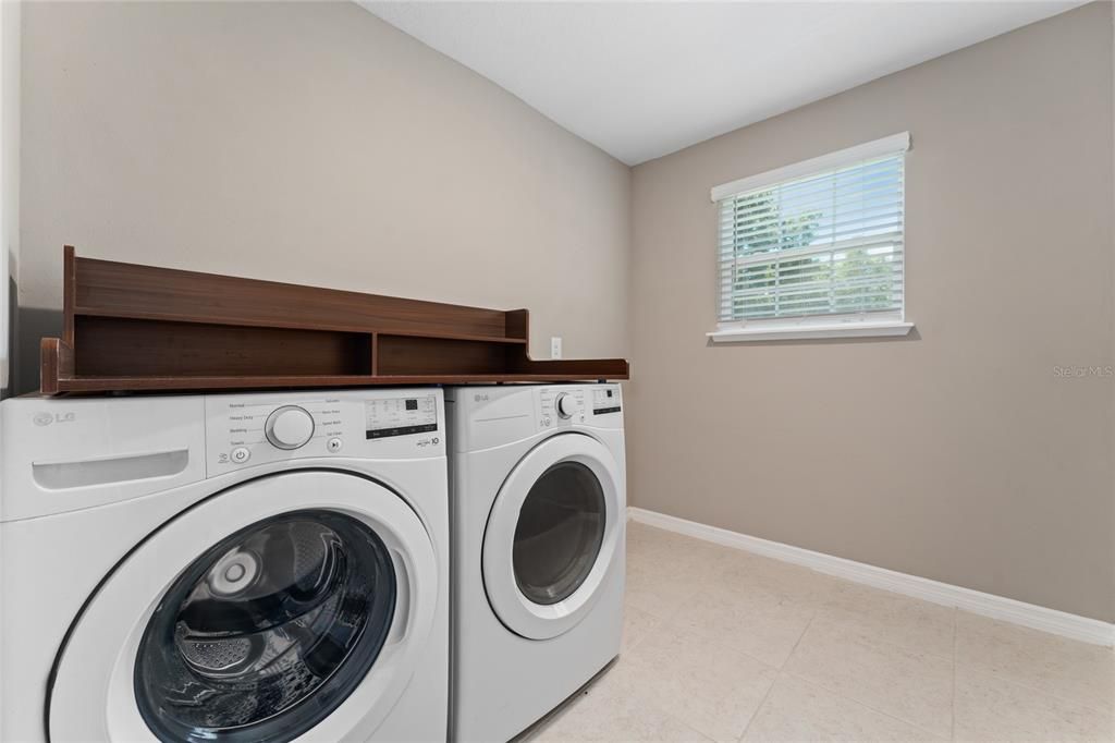 For Sale: $590,000 (5 beds, 3 baths, 3126 Square Feet)