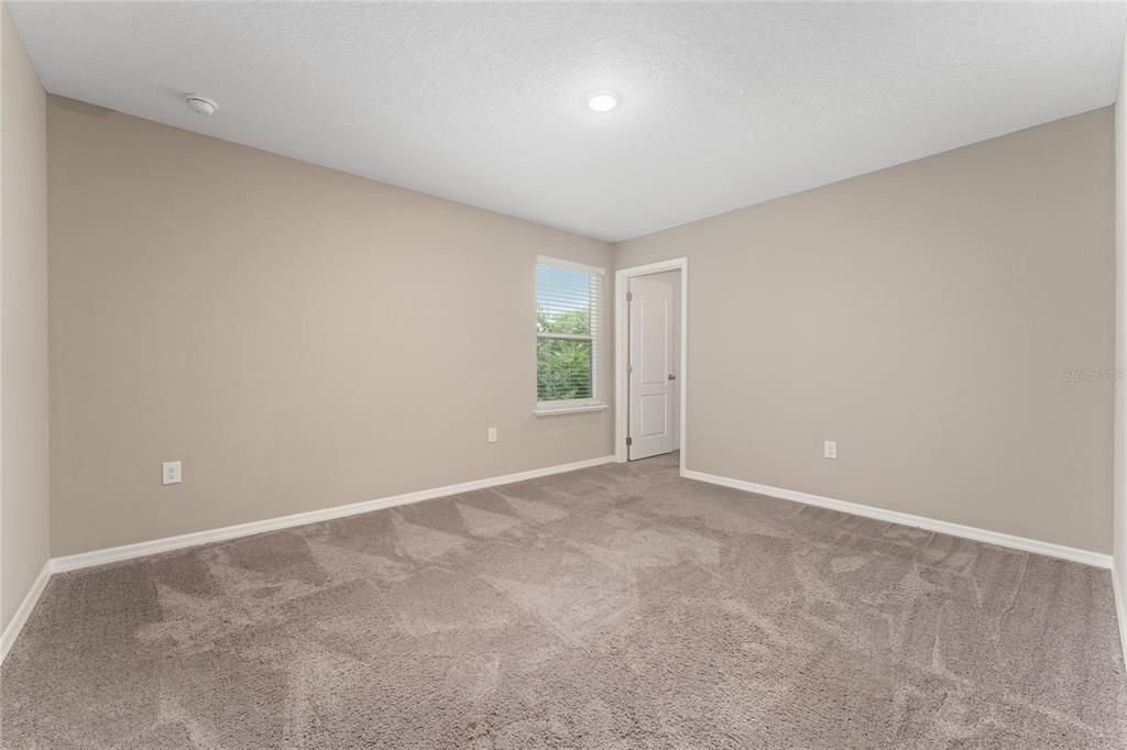 For Sale: $590,000 (5 beds, 3 baths, 3126 Square Feet)