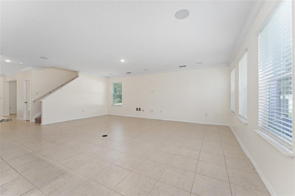 For Sale: $590,000 (5 beds, 3 baths, 3126 Square Feet)