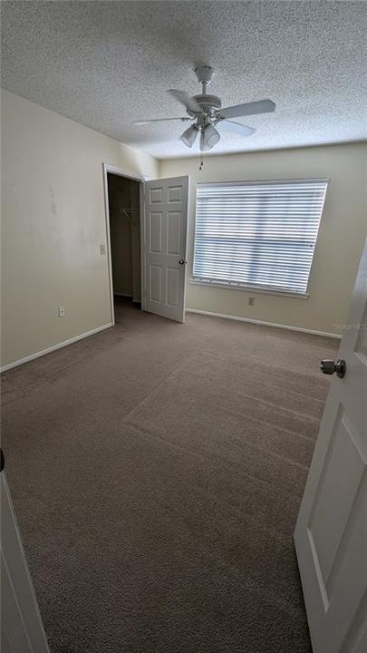 В аренду: $1,300 (1 спален, 1 ванн, 733 Квадратных фут)