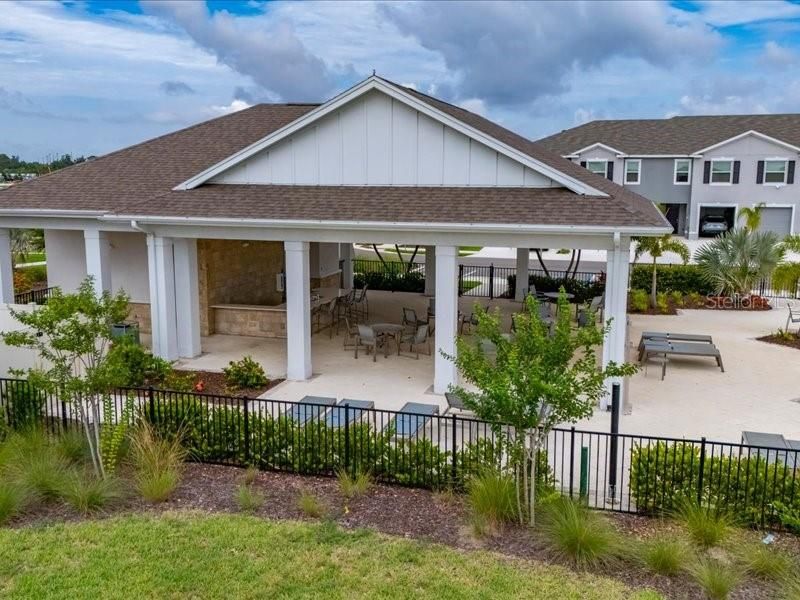 На продажу: $325,000 (3 спален, 2 ванн, 1802 Квадратных фут)